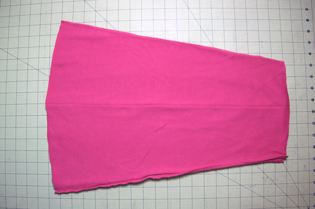 Free Tutorial: Make an 18-inch Doll Skirt from a Knit Shirt
