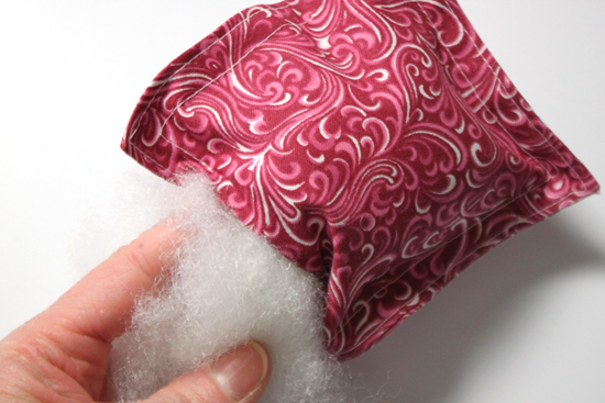 Free Tutorial: How to make a doll-sized couch flange pillow